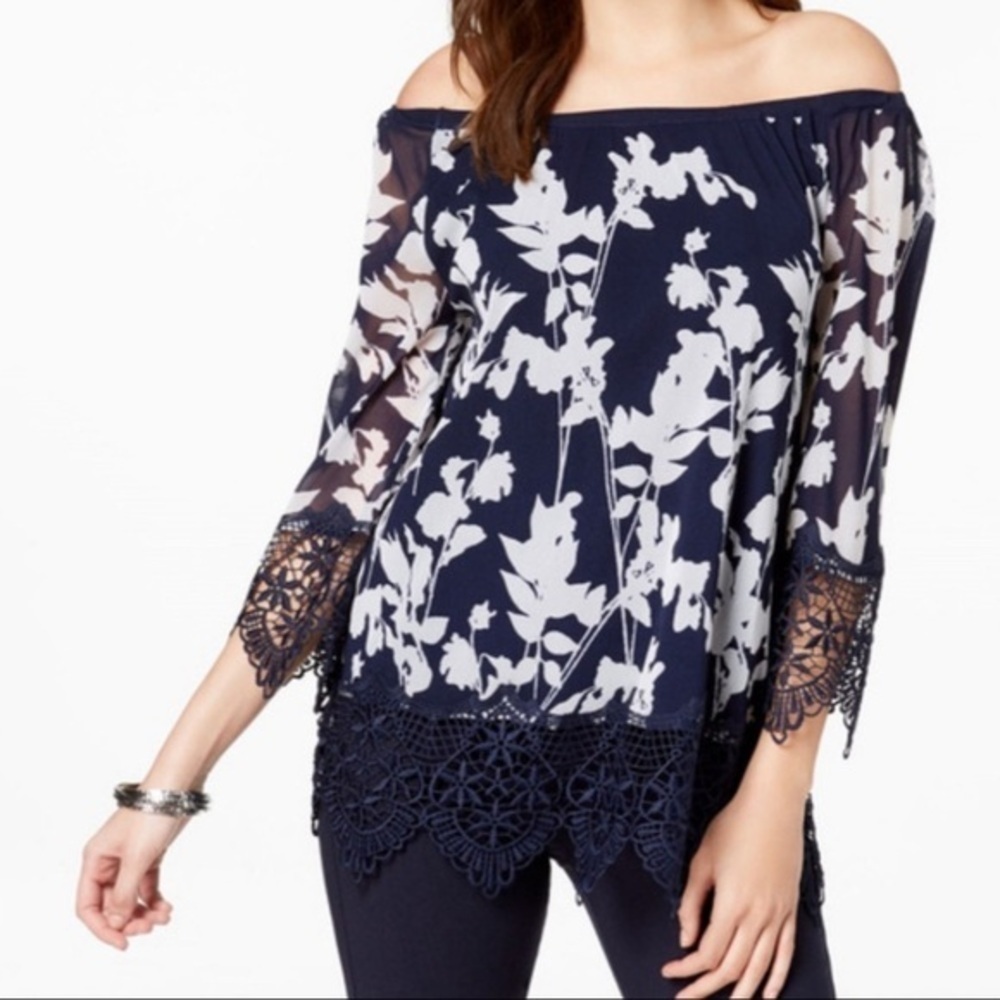 Alfani Woman Crochet Off The Shoulder Floral Blouse Scalloped Hem 1X Navy White
